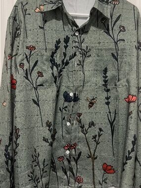 Men's Green Floral Button-Up Shirt, size large